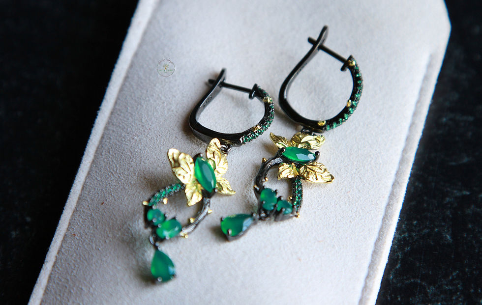 Thumbnail: Chrysoprase Dangle Earrings