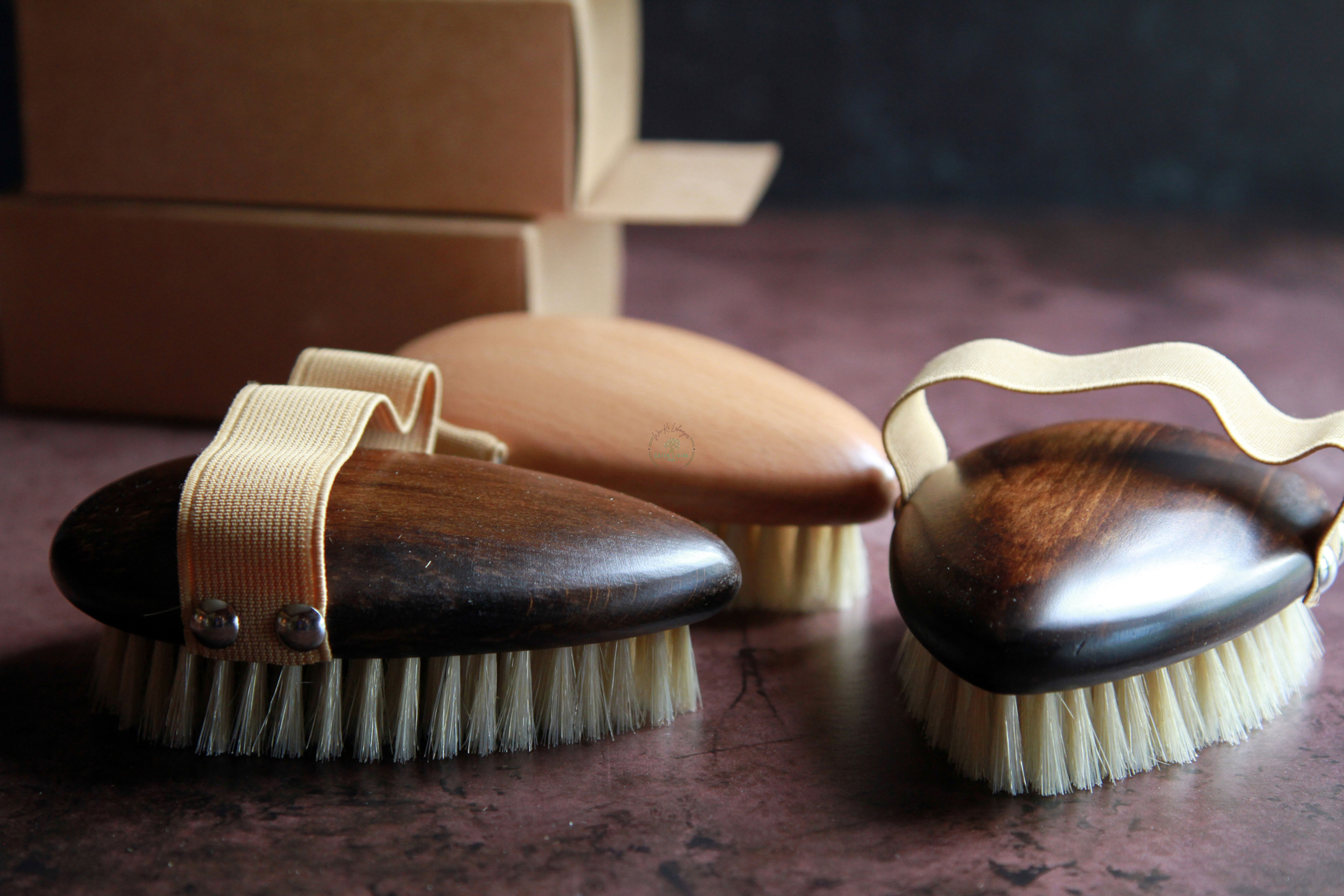 Teardrop Wooden Bath Brush