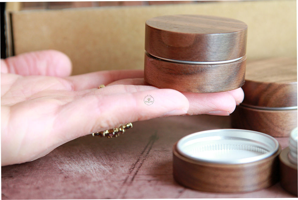 サムネイル： Bulk Pack of 24 ~ Black Walnut Cosmetic Tins with Lids