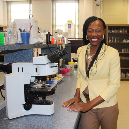 Inspiring biomedical researcher speaks on diversity