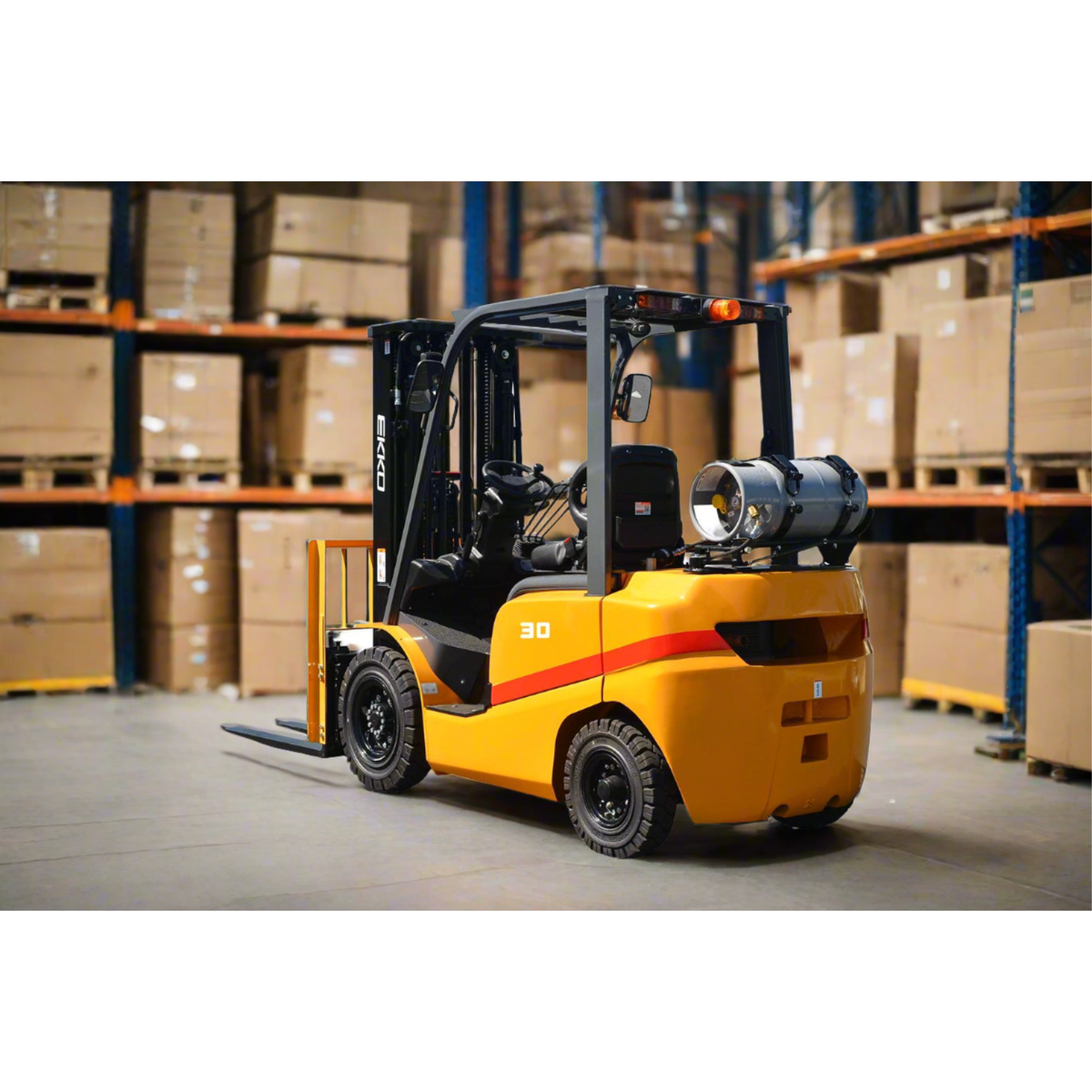 EKKO EK30TLP Forklift with solid pneumatic tires 6000 lbs., cap.
