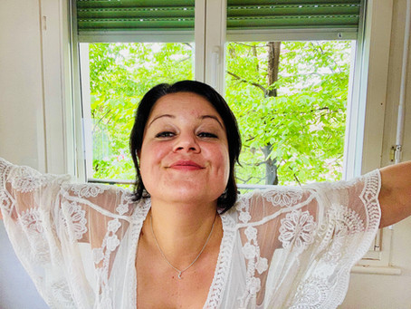 15 minutes pour me présenter ou mon Coming out spirituel - Aline, Eblouie par la lune