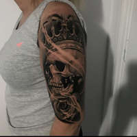 Kris:
black & grey Realistic,