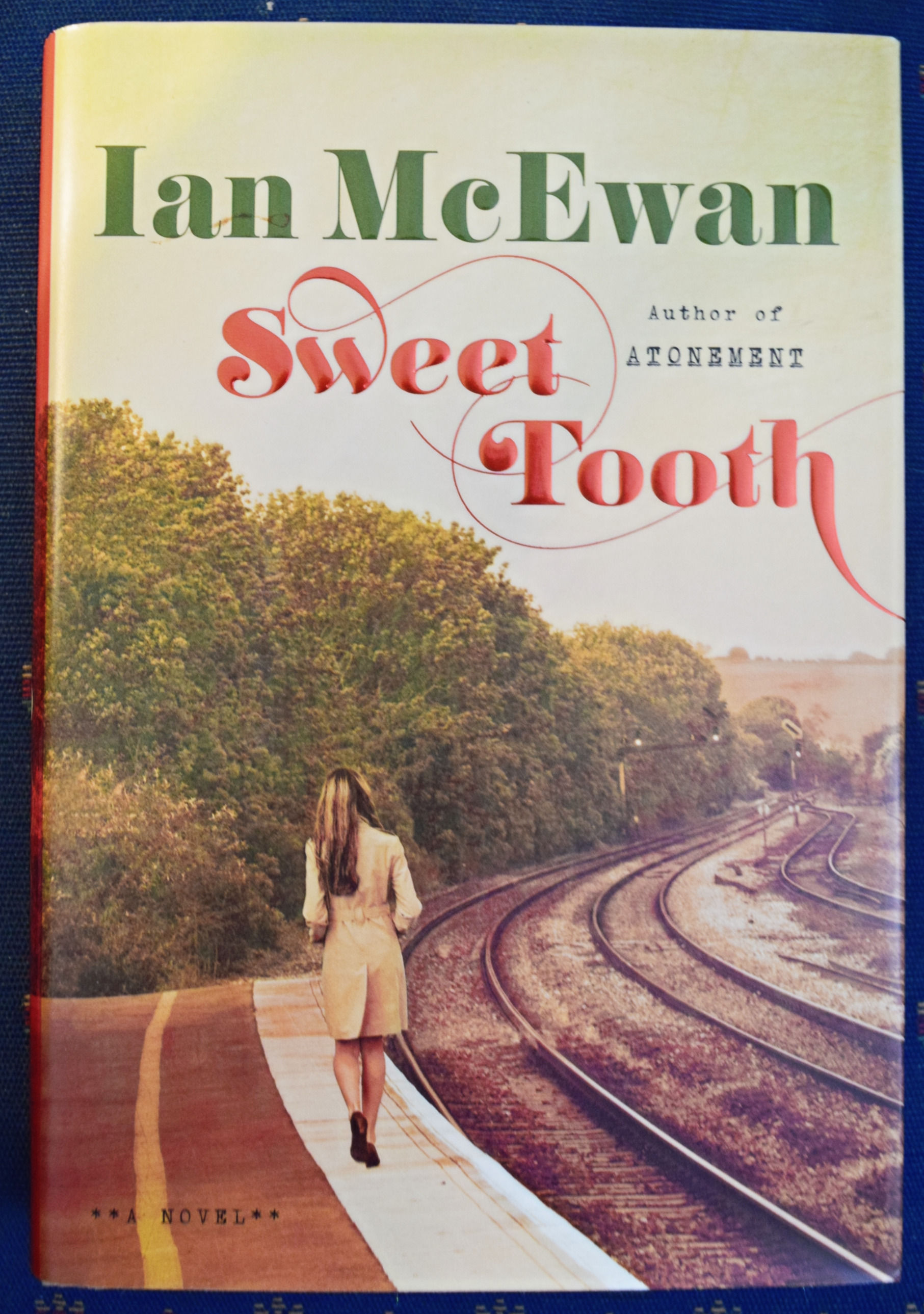 Sweet Tooth - Ian McEwan