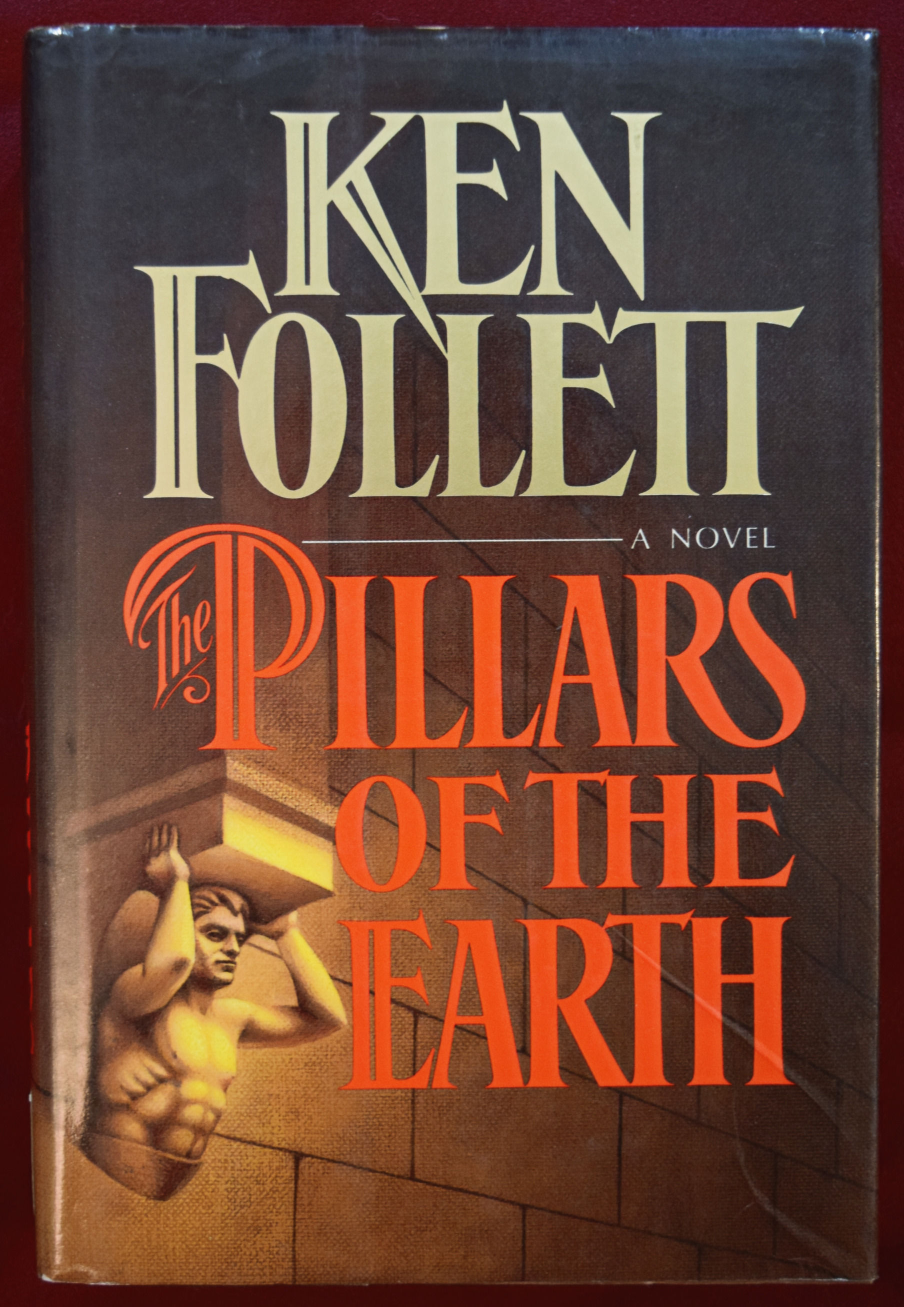 The Pillars Of The Earth - Ken Follett