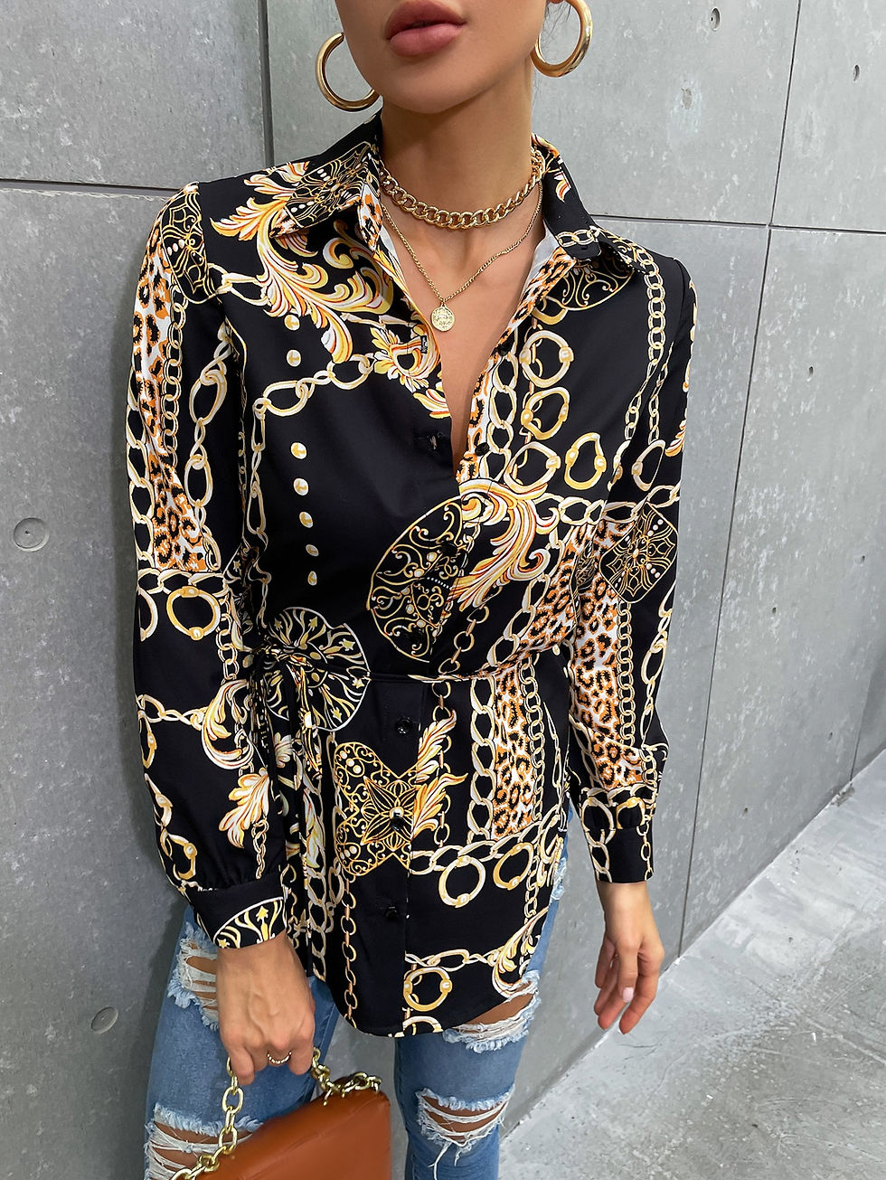 Thumbnail: SHEIN SXY Chain And Baroque Print Curved Hem Button Up Blouse
