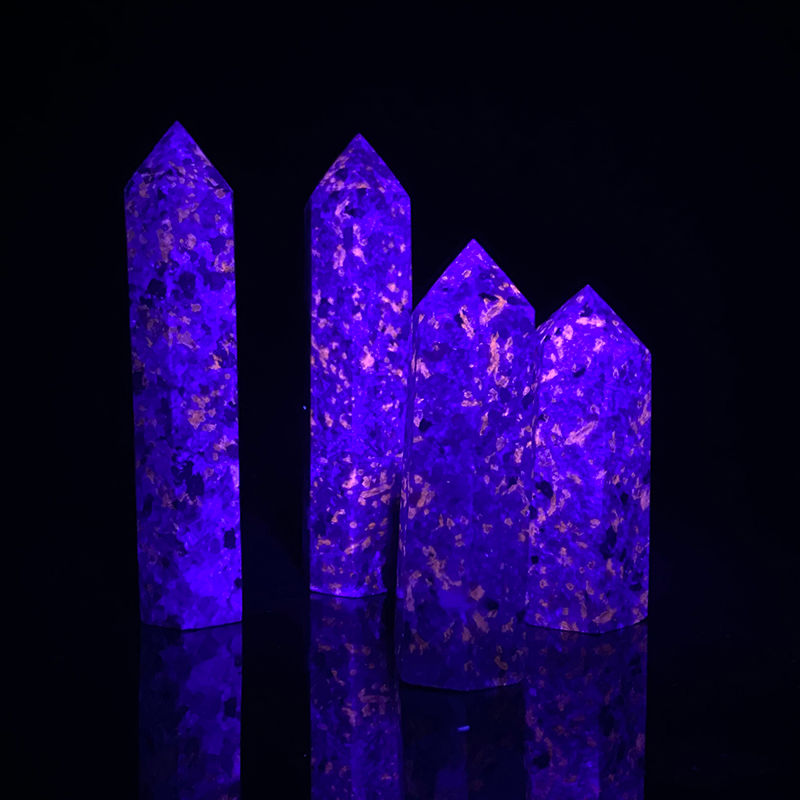 Wholesale Natural healing crystals stone wand quartz tower flame stone point fo