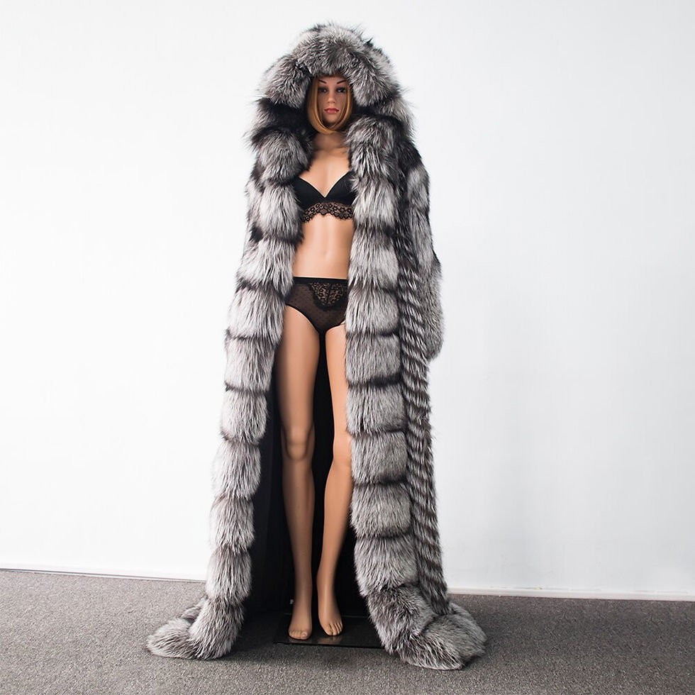Thumbnail: Luxury Silver Fox Fur Striped Female Jacket Full Pelt Thick Winter Coat