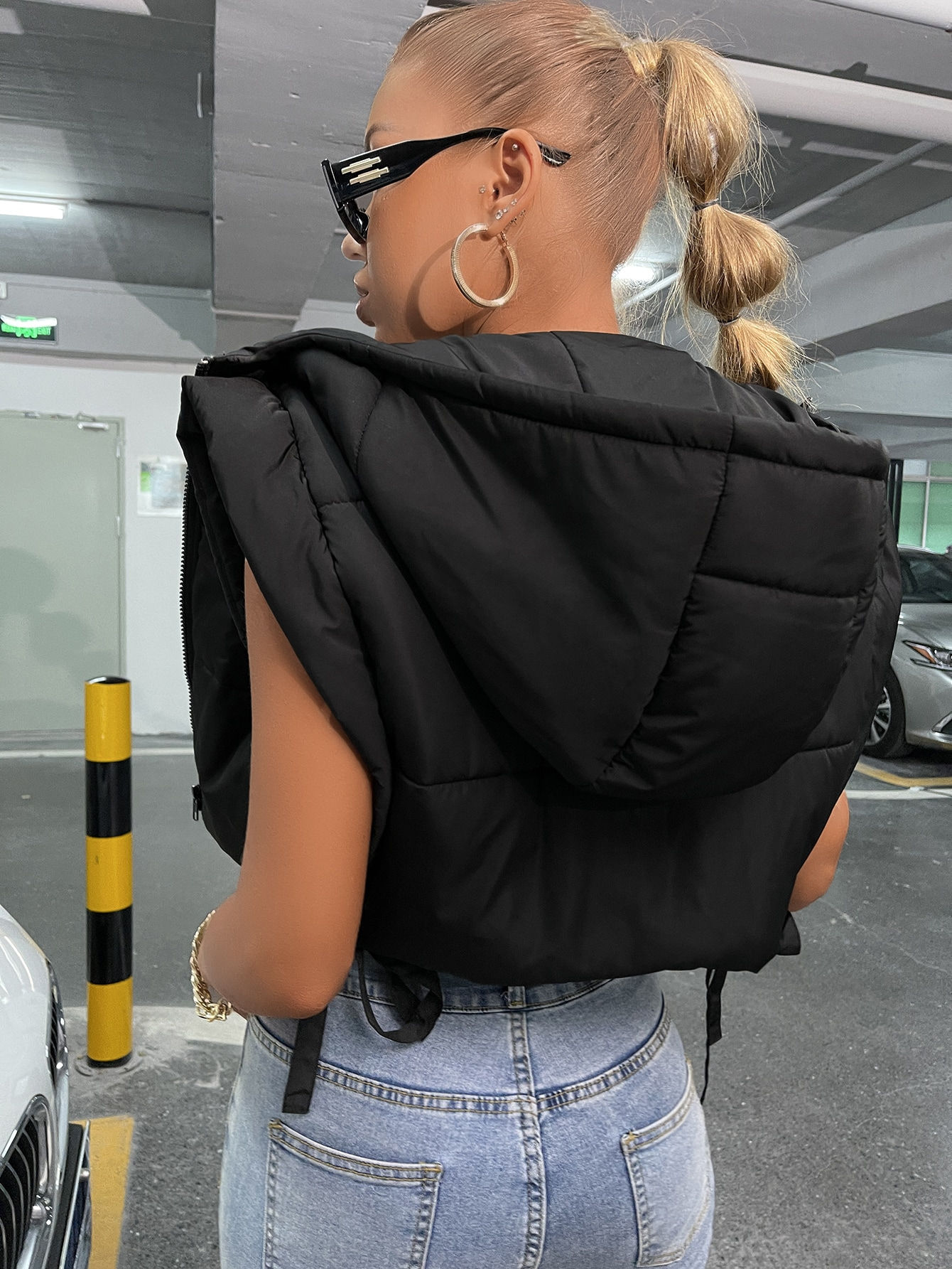 SHEIN SXY Tie Side Crop Hooded Puffer Gilet