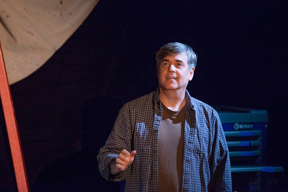 Caleb King as Lee