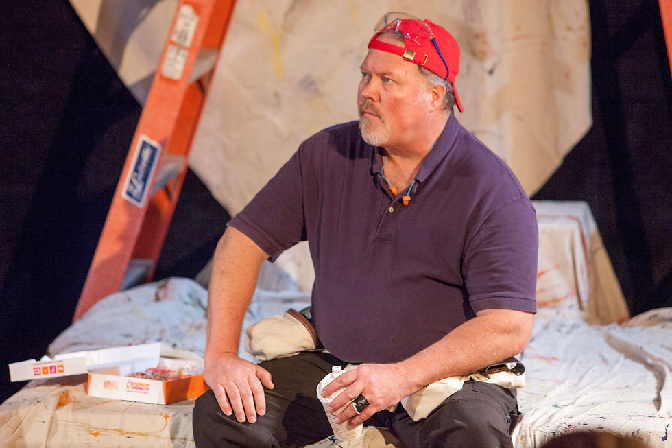 Geoff Callaway as Gus