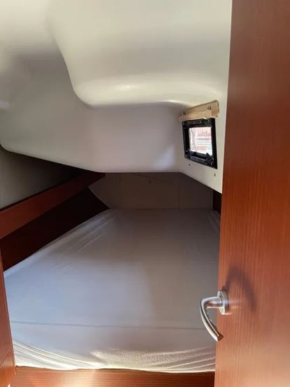 AFT CABIN.jpg