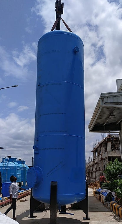 N2 storage tank.jpg