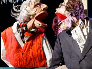 Schuberttheater: Die Welt ist ein Würstelstand