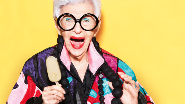Iris Apfel anuncia sorvete Magnum