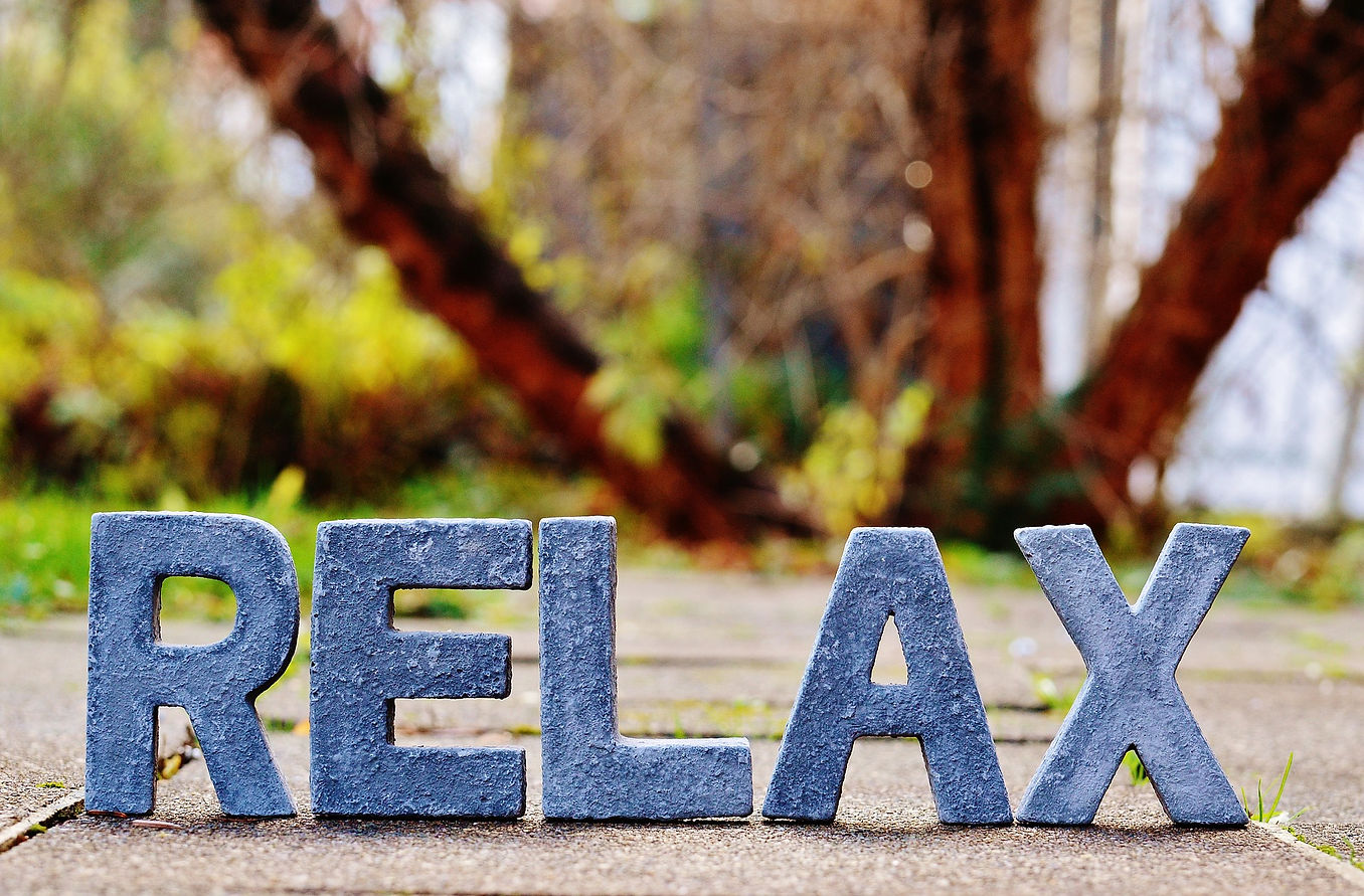 relax-1183533_1920.jpg