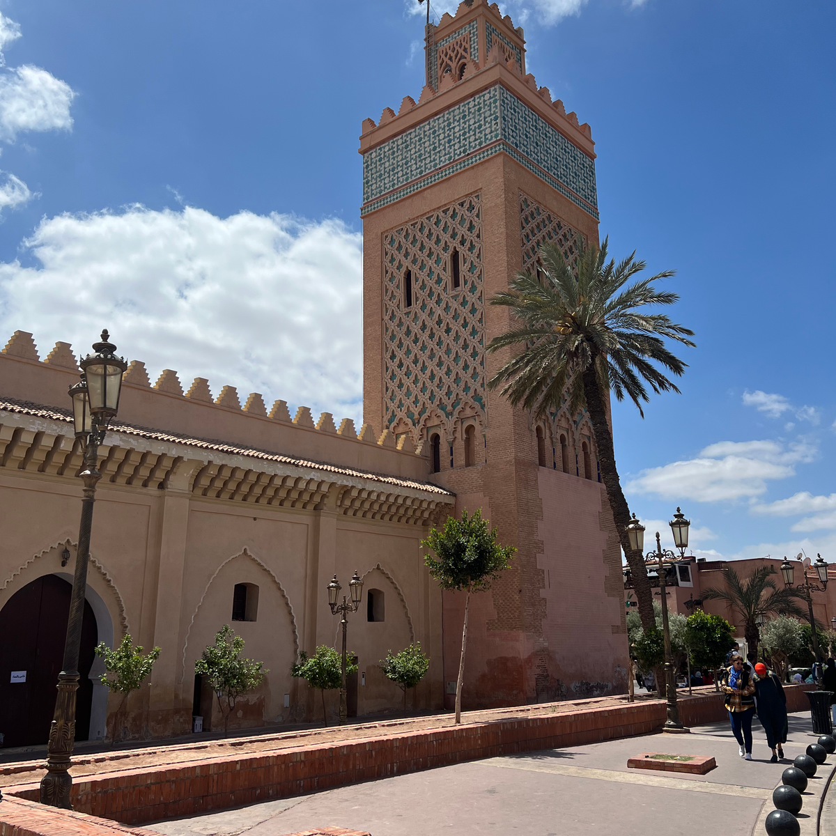 HOW MANY DAYS IN MARRAKECH? 958583 919f0ed670d74bbe851ed00e8389a660~mv2