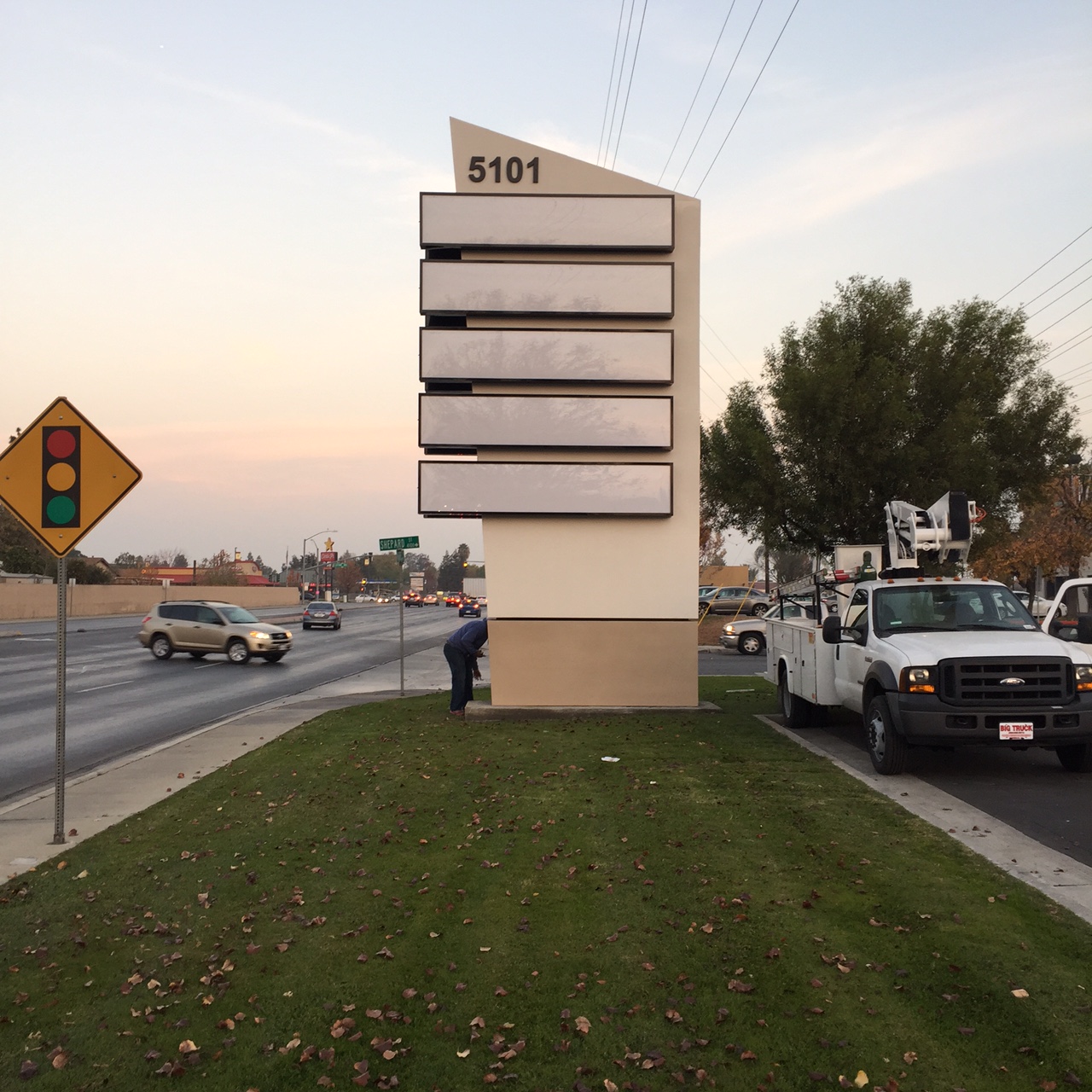 Sign & Installation - Bakersfield