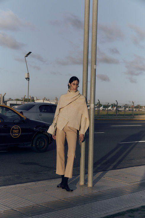 TROUPE-EDIT-FW253653.jpg