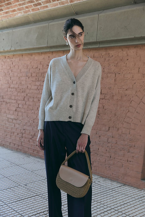 TROUPE-EDIT-FW254428.jpg