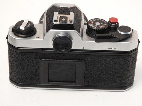 Nikon FM2 N SLR Fully Manual Film Camera + Nikon 50mm 1.8 in