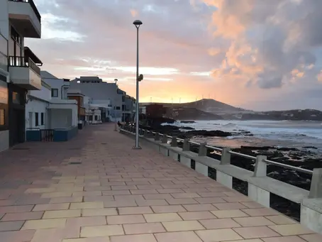 El Agujero incorpora a su alumbrado de tecnología LED sensores para regular su eficiencia energética