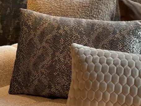 Perfecte sierkussen maten voor elke woonstijl