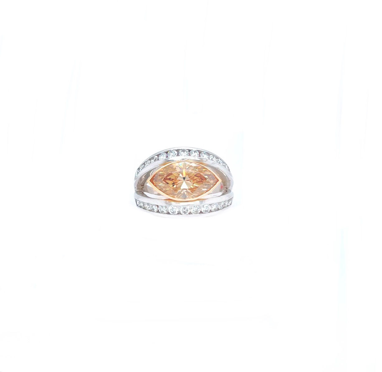 18K Chanpagne and White Diamond Ring