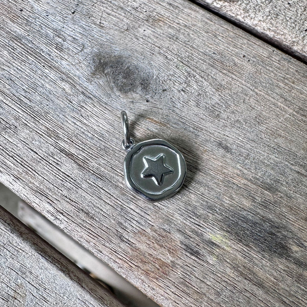 Thumbnail: STAR CHARM