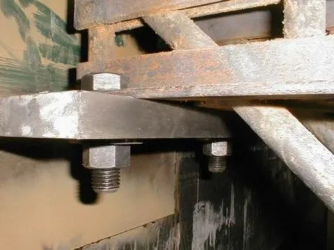 Figure 4 - Steel Joist is Unrestrained (Resting) on Support (Source: Structuremag.org)