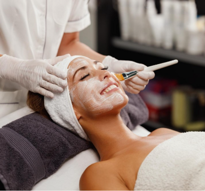 cuando-necesitas-una-limpieza-facial-profunda-1.png