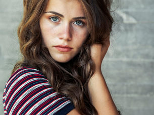 How 15-Year-Old Ginger Burlew Researched and Landed a Professional Modeling Agency Contract