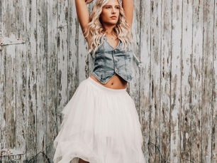 Resilience on and off the Stage: Meet Dedicated Dancer and Student Alina Carson