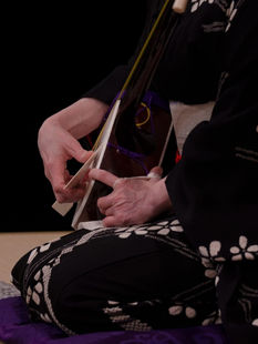 内海英華 女道楽 三味線 上方 囃子 落語 道楽 芸人 トロンボーン ジャズ 着物 和風 大阪 内海英華ファンクラブ 大阪市西区阿波座 松竹 古典芸能 芸能