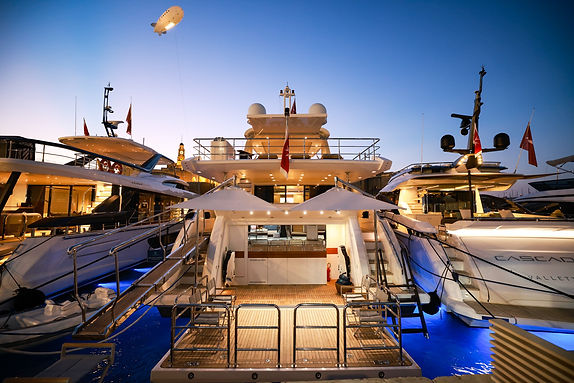 boat b wg.jpg