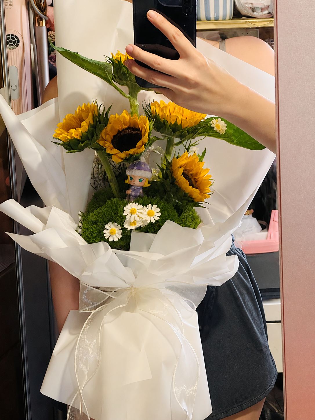 Sunflower in the Forest Bouquet – L Size