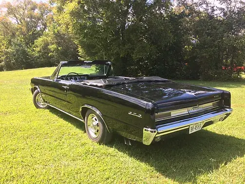 Thumbnail: 1964 Pontiac GTO