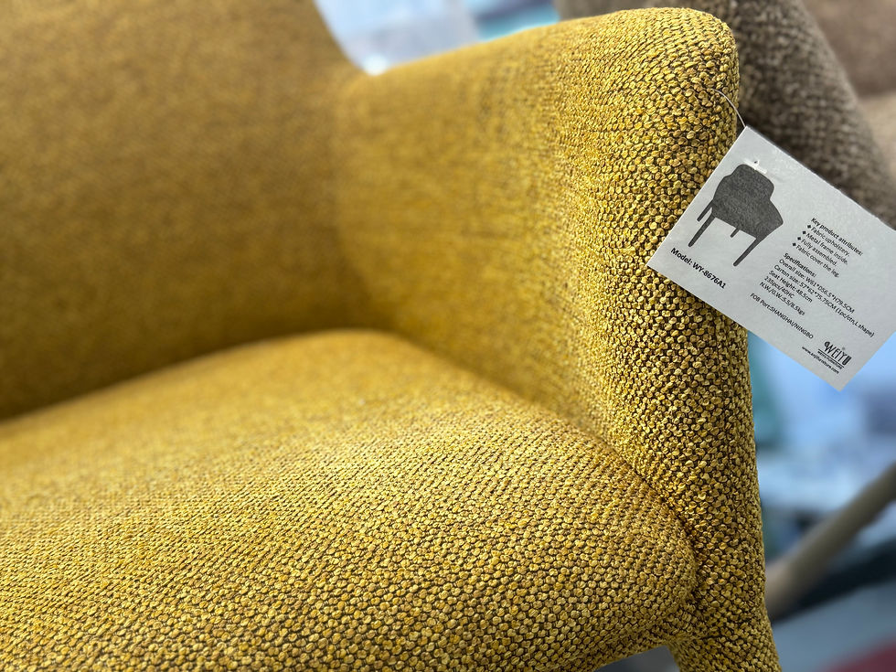Miniatura: ARMCHAIR