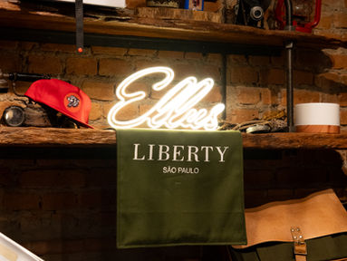 Ellus e Liberty Art Brothers celebram terceiro drop da collab em Pinheiros