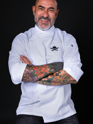 Henrique Fogaça celebra 20 anos do Sal Gastronomia com menu especial e reconhecimento do Guia Michelin