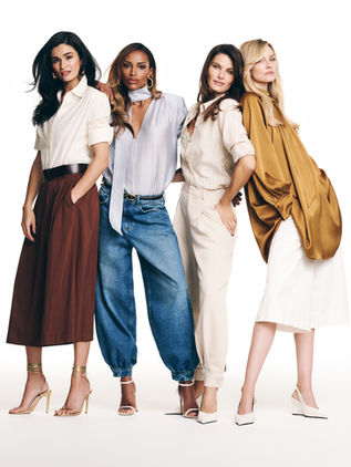 Carol Trentini, Isabeli Fontana, Carol Ribeiro e Anabela Santos se reencontram em campanha inédita que marca diferentes gerações da moda no país
