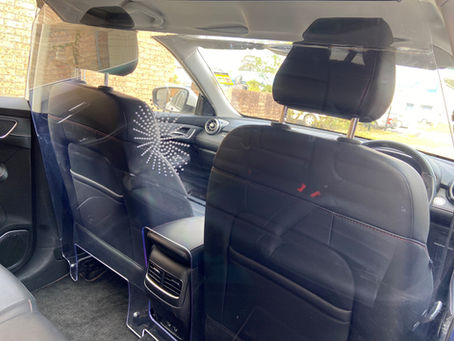 Polycarbonate Barrier Screens for a Safe Drive