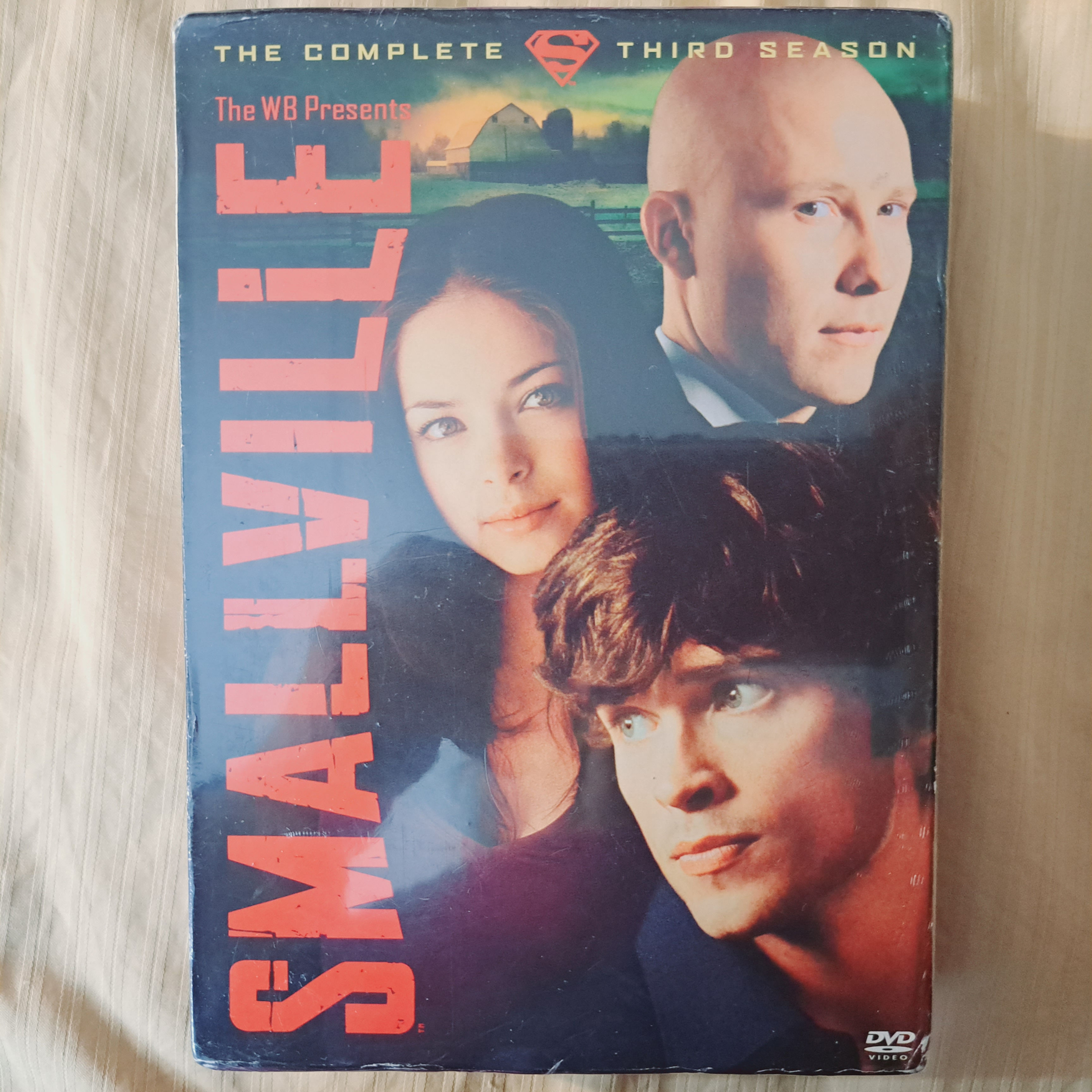 DVD Series - Smallville - season three