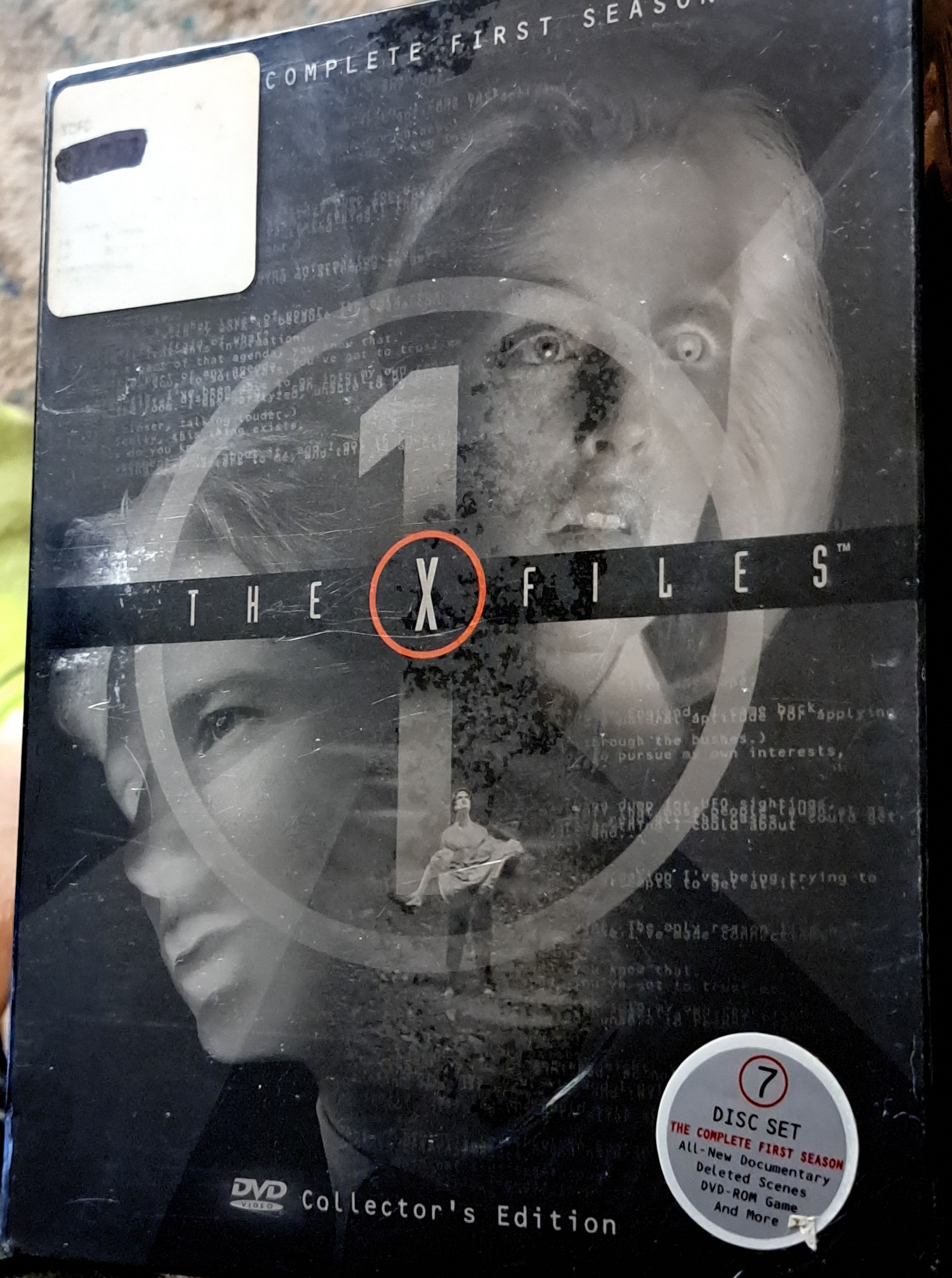 DVD Series - The X Files - Season one
