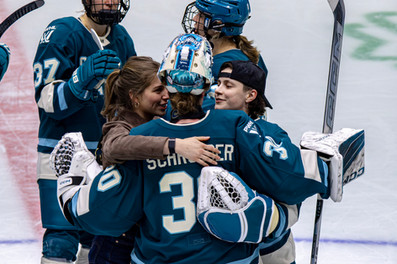Montréal Victoire Earns 2–1 Shootout Win Over Seattle Torrent in Season Finale | Photographed by Cur