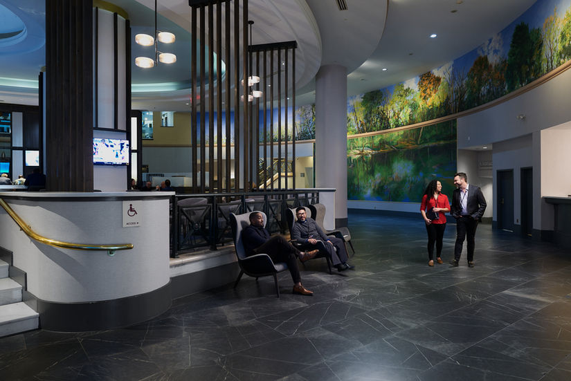 Marriott Hallway.jpg