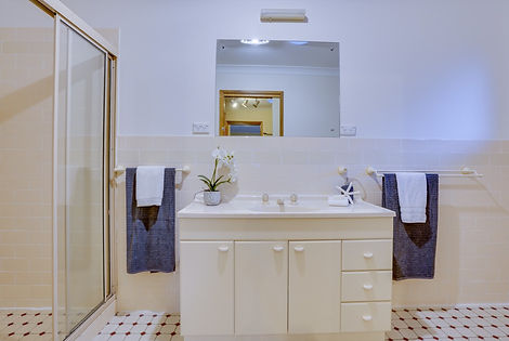 Screenshot (13)_edited_edited.jpg