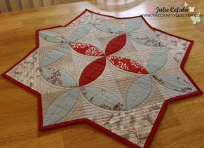 Winter Seeds Table Topper – Free Quilting Tutorial + How to Fast-Piece Appliqué