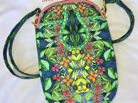 The Cignet Phone Pal Purse Pattern from StudioKat Designs
