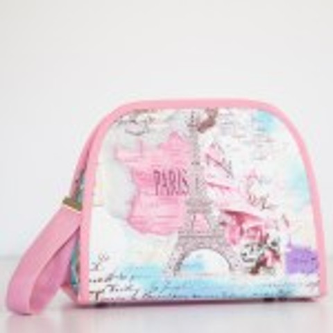 This bag would make an incredible gift for bridesmaids!